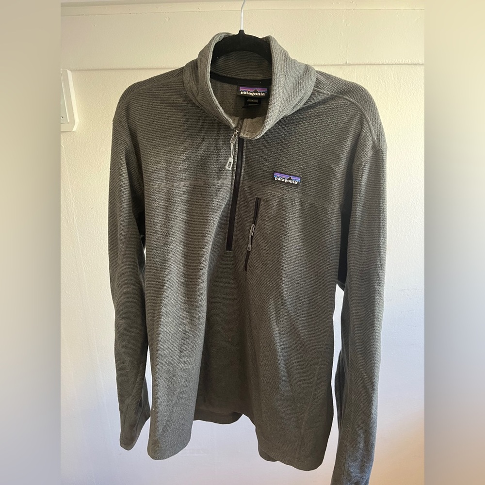Mens technical lightweight Patagonia pullover